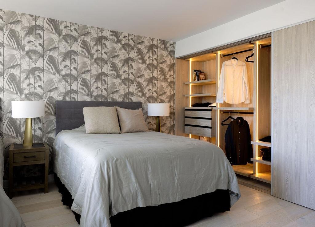 Residence 605 · Full Remodel