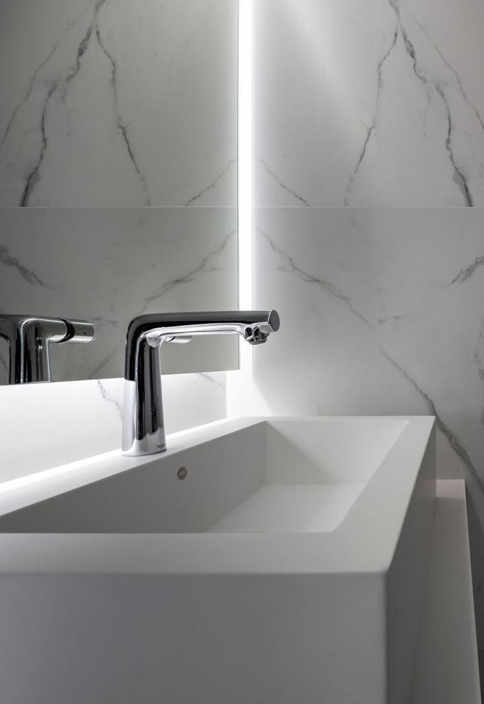 Residence 605 · Full Remodel